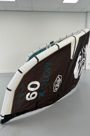 Cabrinha-Moto X Apex 2024 Kite (DEMO)