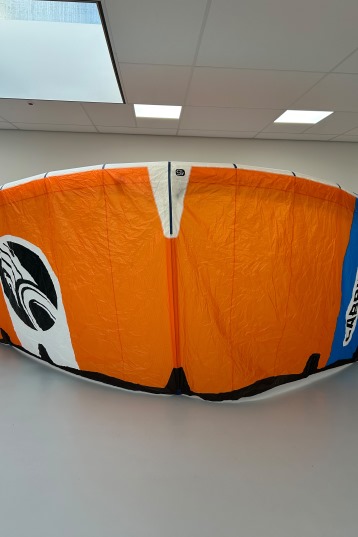 Cabrinha-Moto XL Apex 2025 Kite (DEMO)