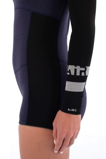 Hurley-Air 2/2 Mid Shorty Women