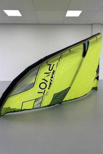 Naish-Pivot 2024 Kite (2nd)