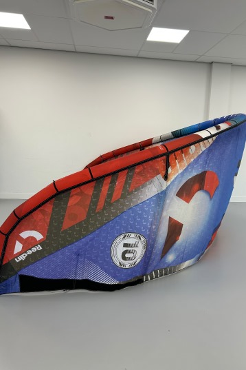Reedin Kiteboarding-Hyper Model 2025 Kite (2nd)