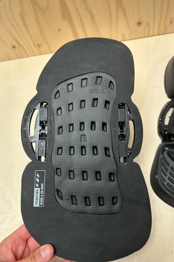 Reedin Kiteboarding-Toasties Pads & Straps (DEMO)