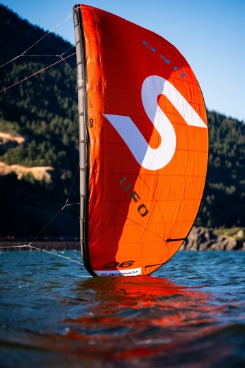 Slingshot-UFO V4 2027 Kite