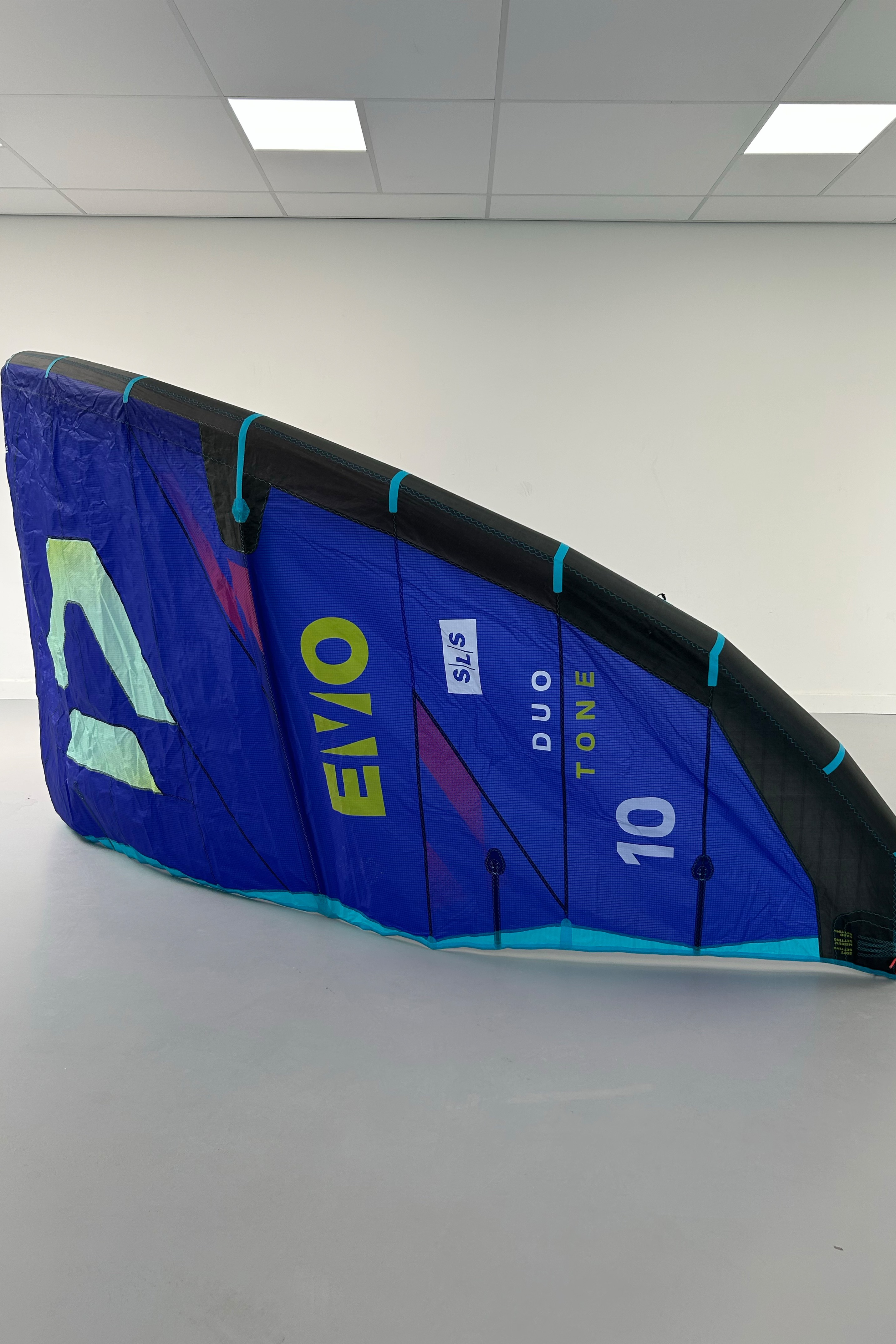Duotone Kiteboarding-Evo SLS 2025 Kite (DEMO)