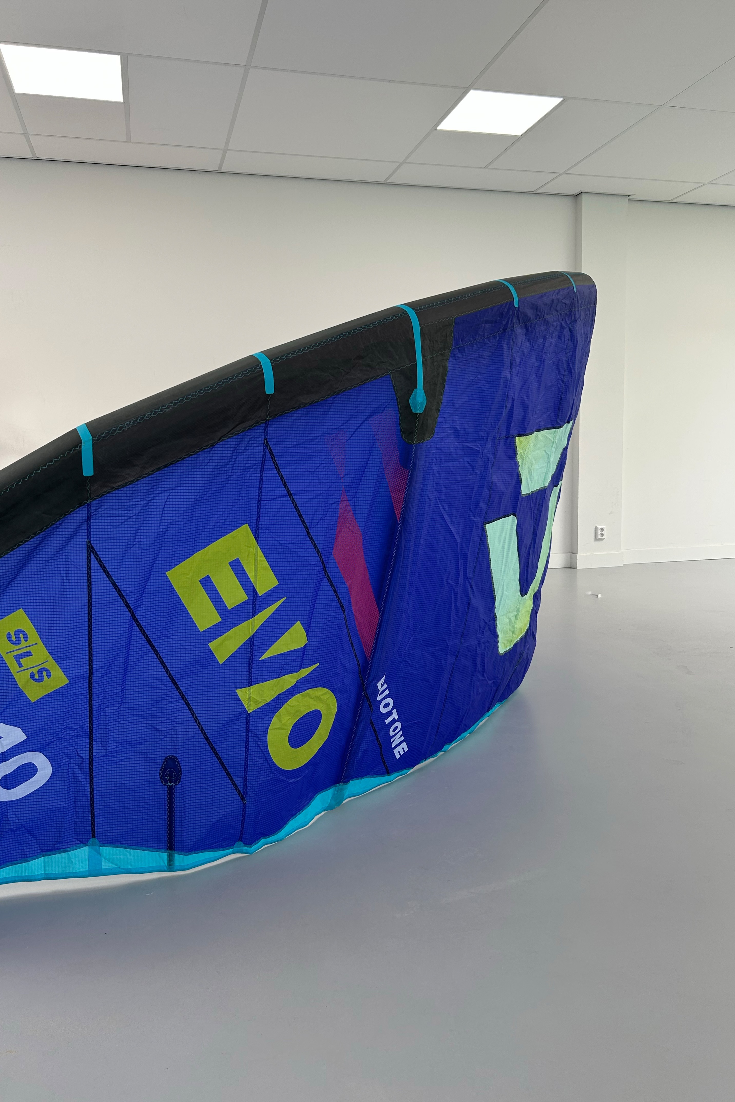 Duotone Kiteboarding-Evo SLS 2025 Kite (DEMO)