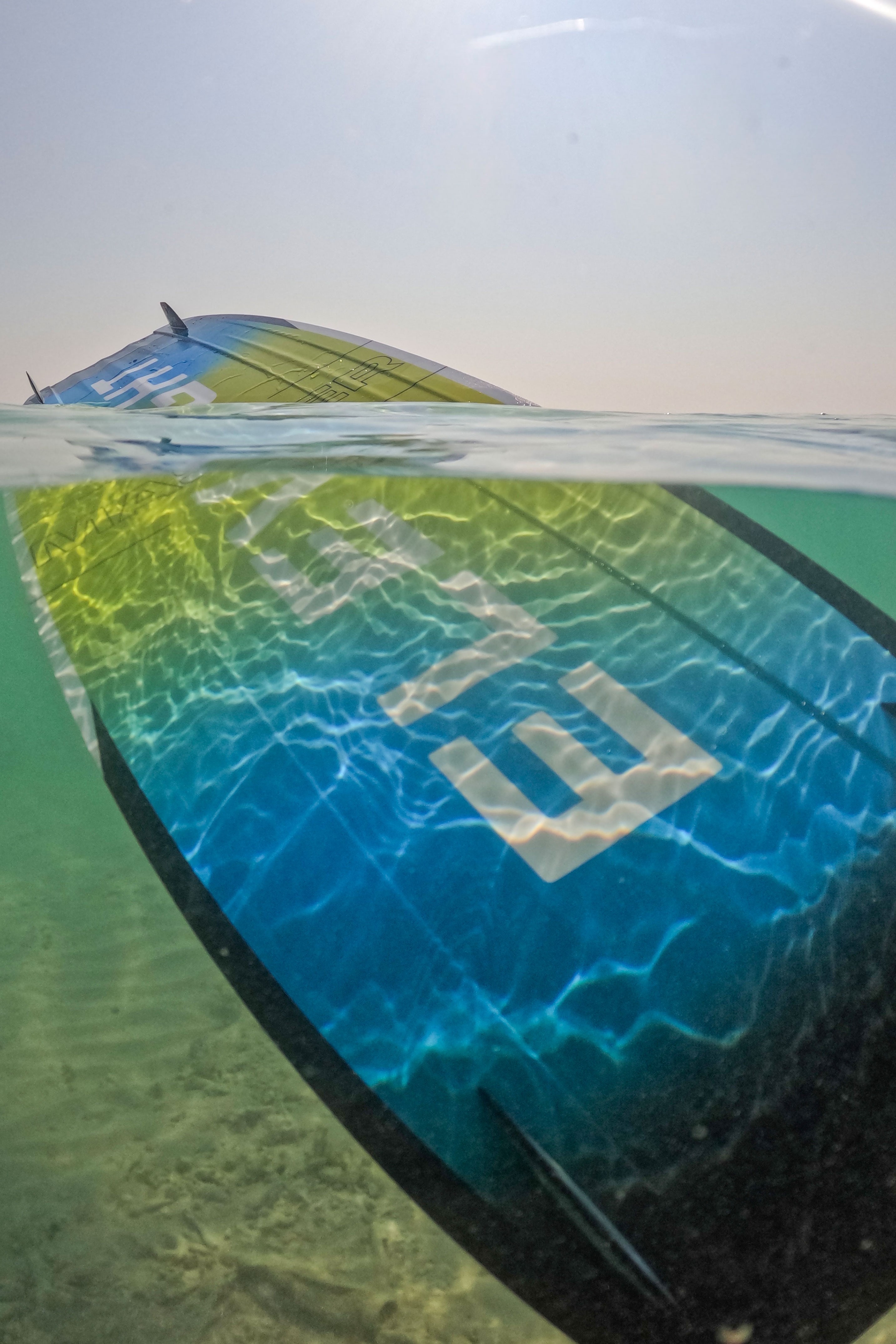 Eleveight-Master V9 Kiteboard