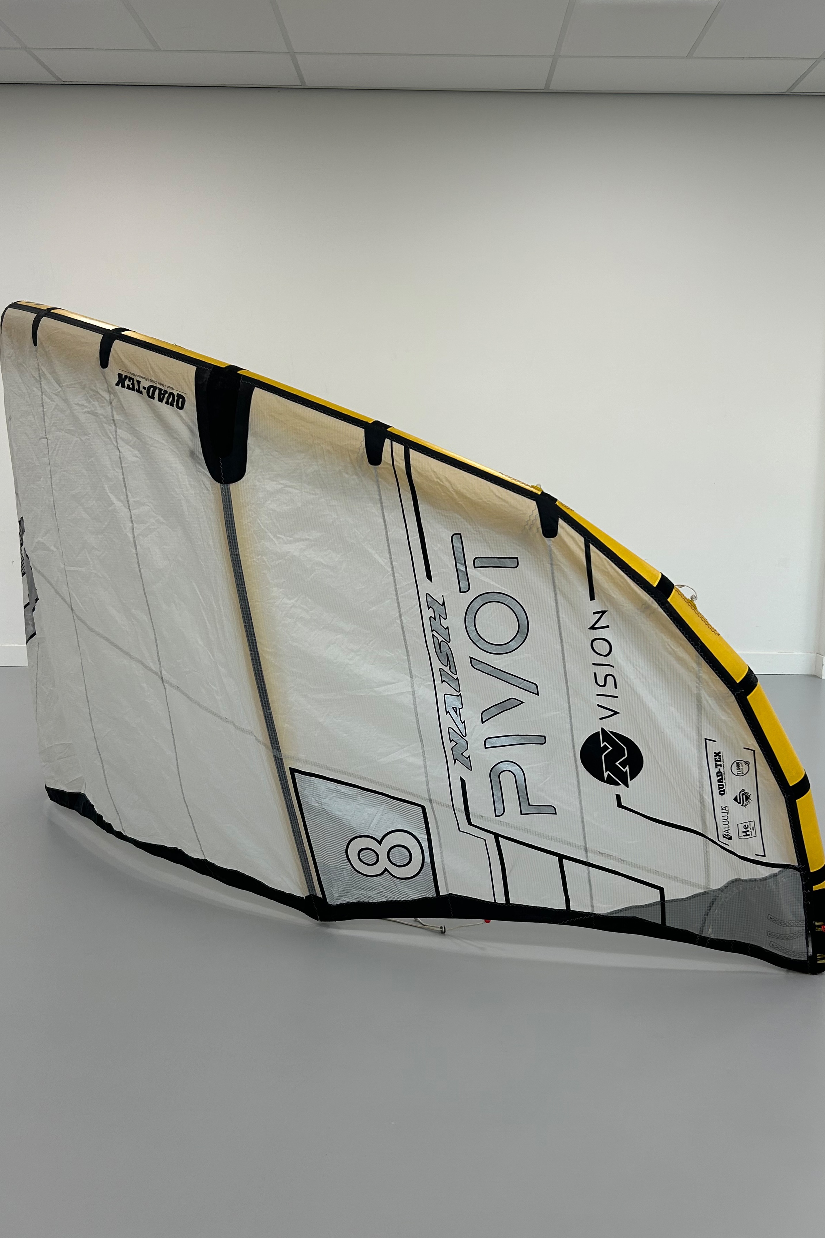 Naish-Pivot NVision 2024 Kite (DEMO)