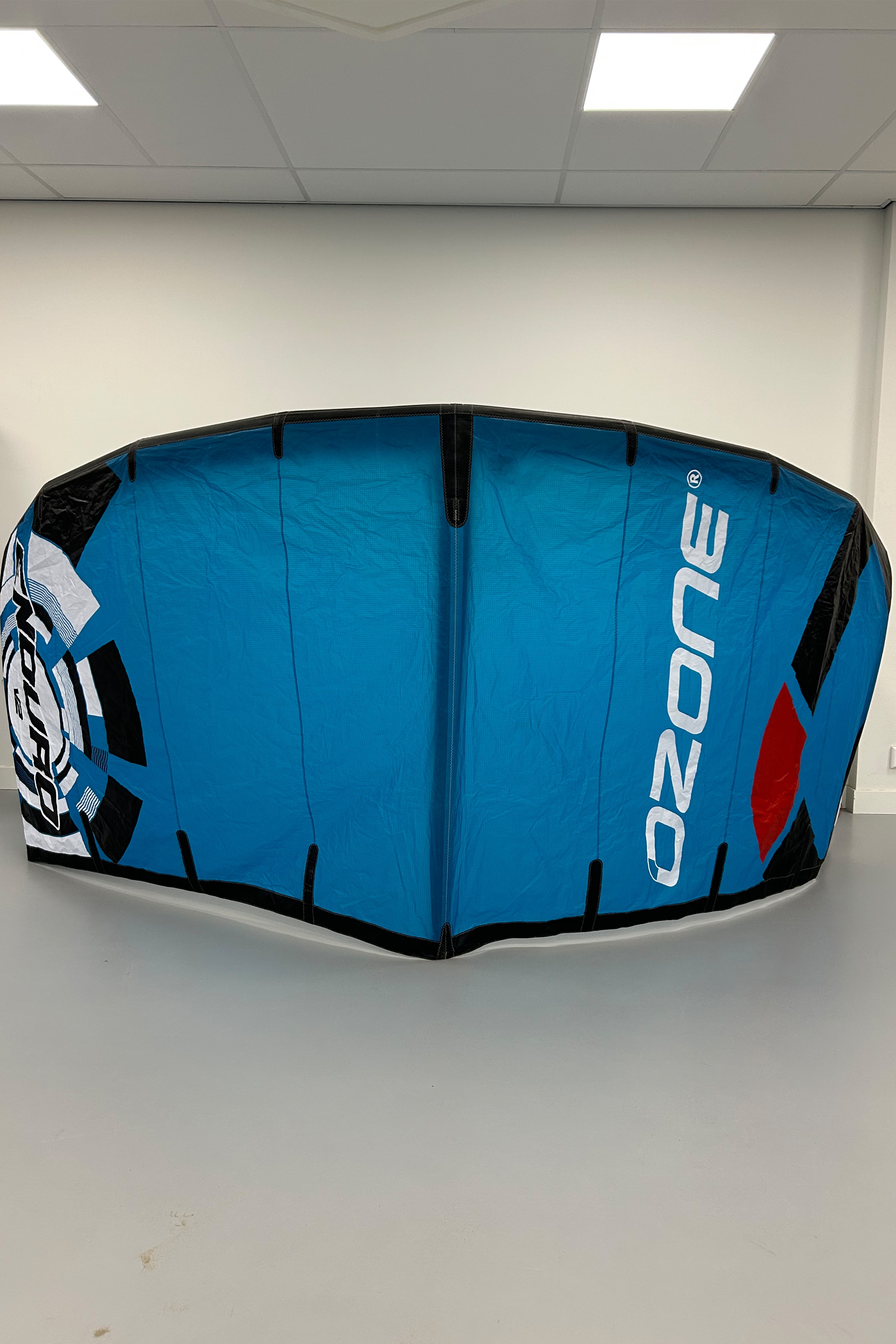 Ozone-Enduro V2 Kite (2nd)