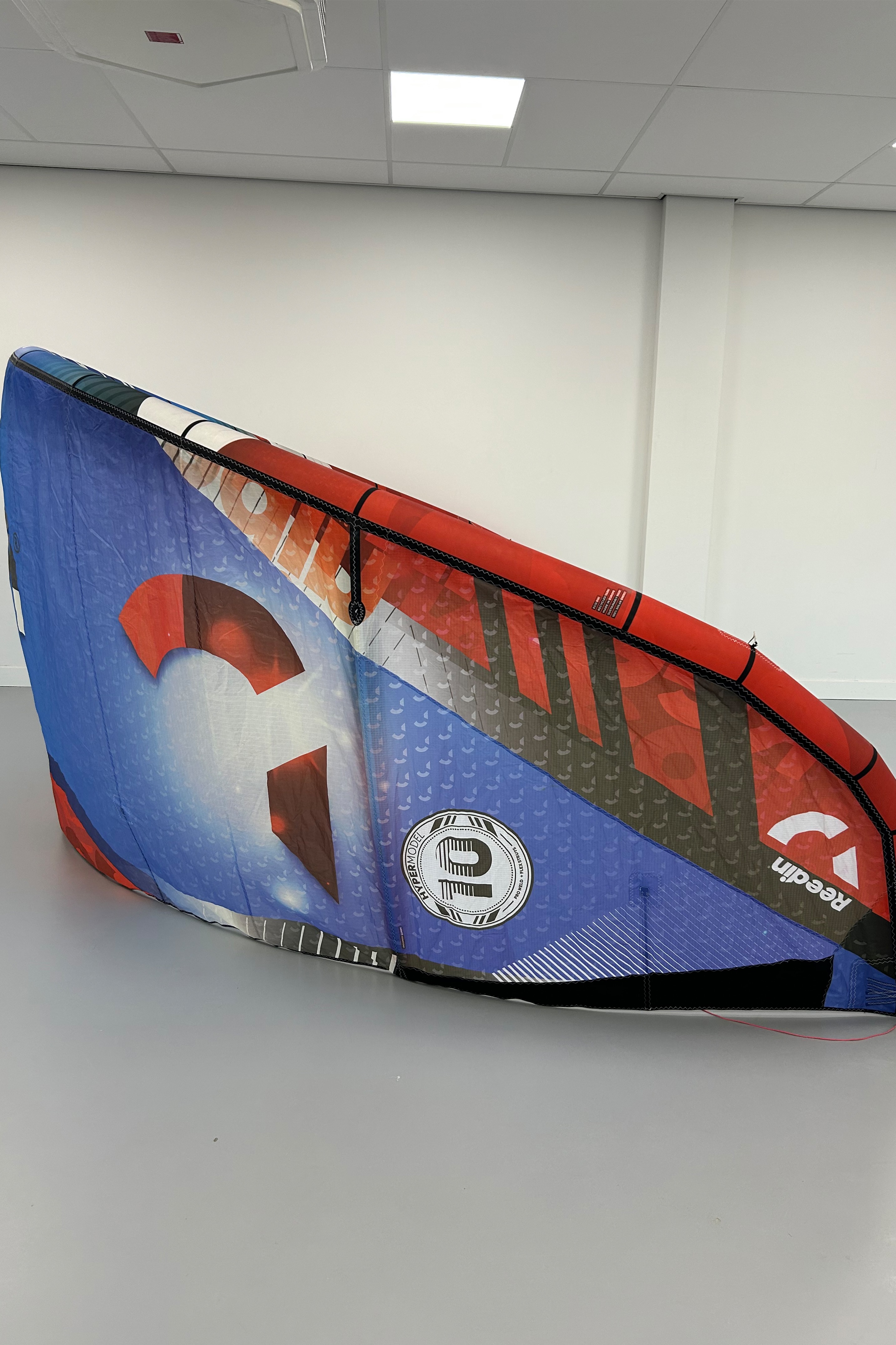Reedin Kiteboarding-Hyper Model 2025 Kite (2nd)