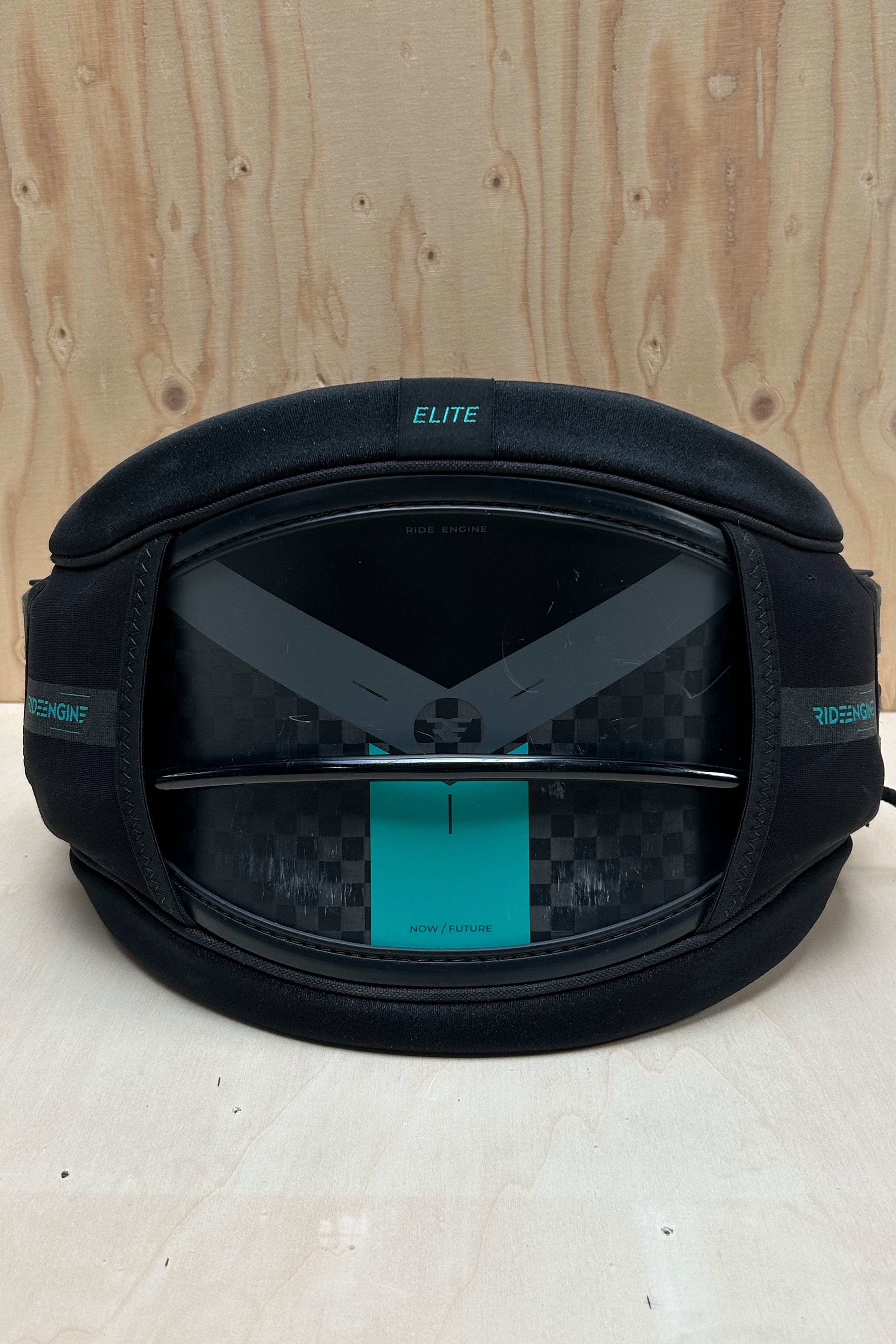 Ride Engine-Elite Carbon Type 1 Hyperlock 2026 Harness (DEMO)