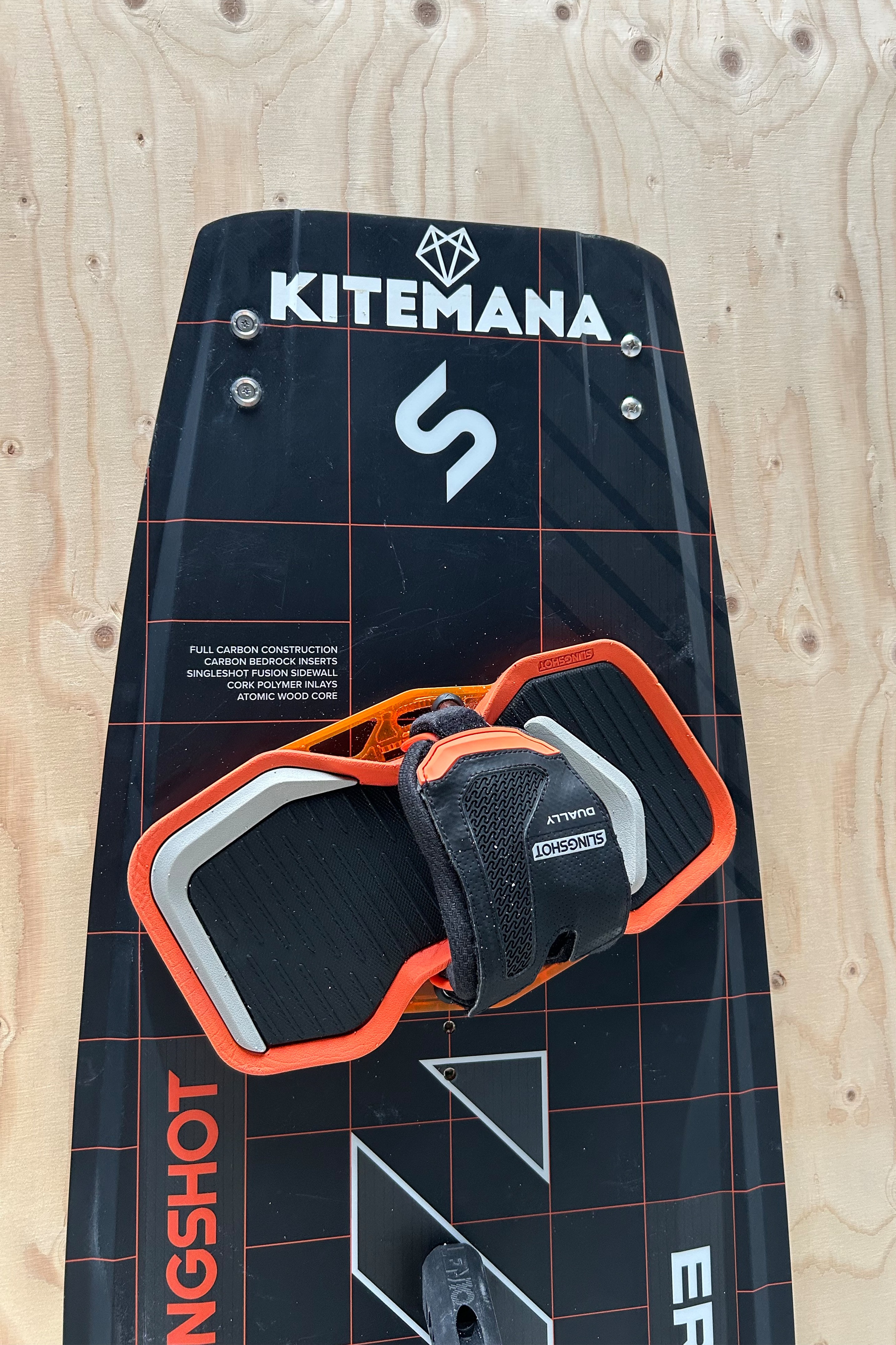 Slingshot-Era V1 Kiteboard (DEMO)